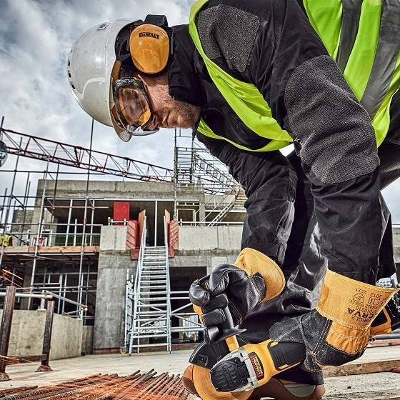 DeWalt DCG405P2-B1 / DCG405N-B1 18V XR Cordless Angle Grinder 100MM (4”)