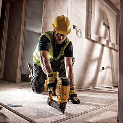 DeWalt DCN680NT-XJ 18V XR Brushless Second Fix Nailer 18 Gauge