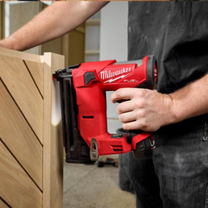Milwaukee FCN18GS-601X / FCN18GS-0X0 M12 FUEL Compact Finish Nailer 18GA