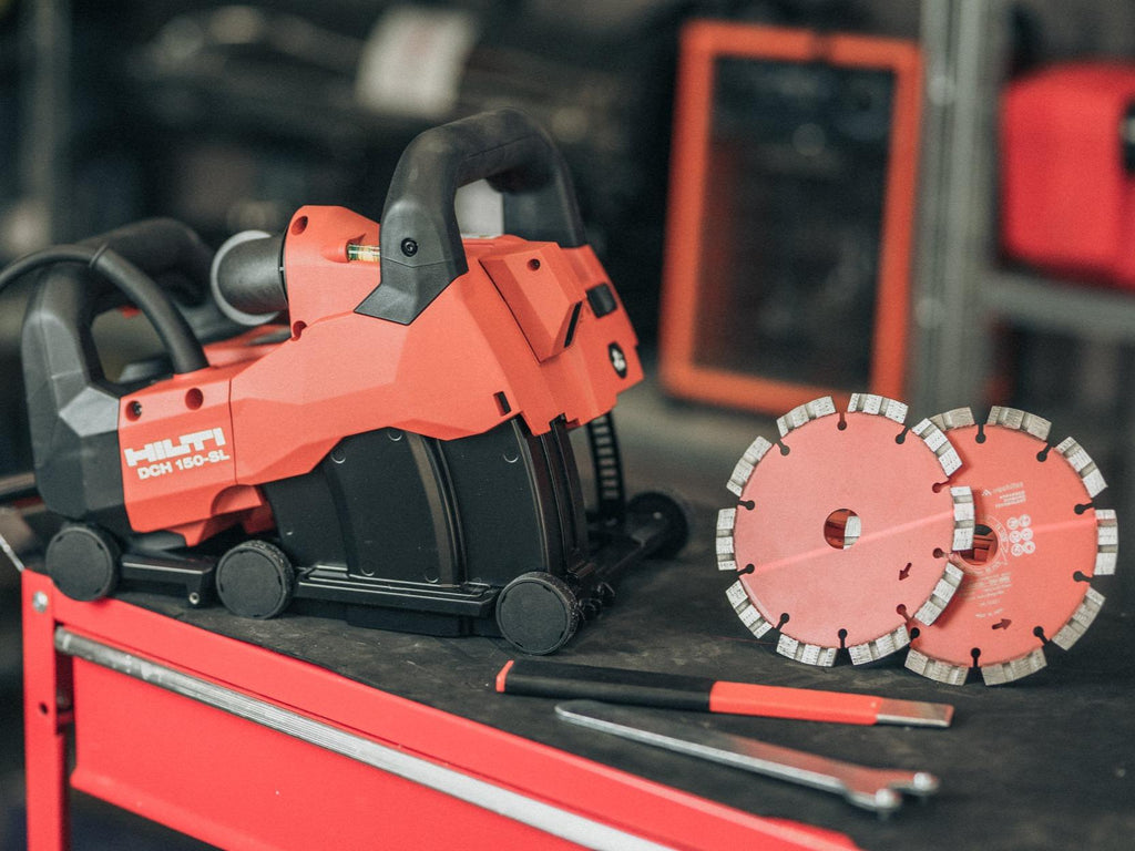 Hilti DCH 150-SL 230V Corded Wall Chaser 150MM (6") 2400W / Slitting Machine