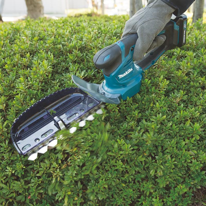 FREE SHIPPING | READY STOCK MAKITA UH201DWAX / UH201DZ 12Vmax Cordless Hedge Trimmer 200MM (7-7/8")