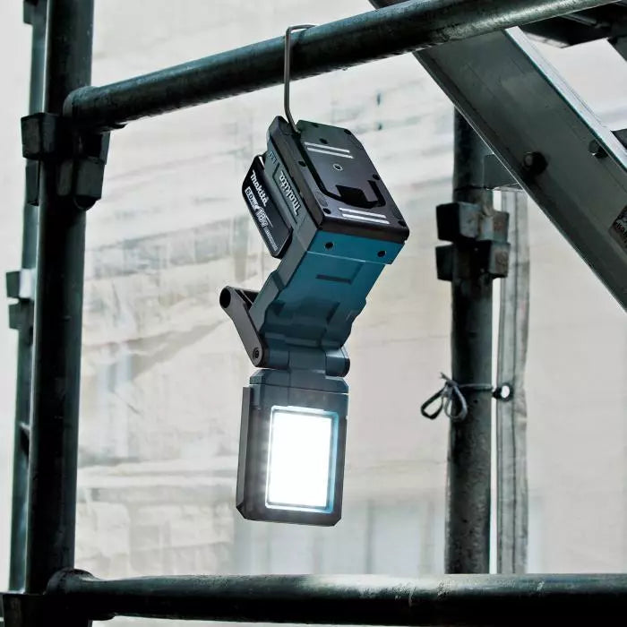 MAKITA DML819 18V Cordless Magnetic Light